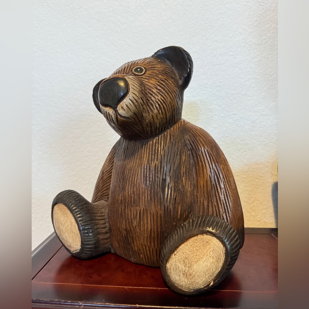 Vintage Large Carved Wood Teddy Bear Statue Folk Art Sculpture 10°×10.5°x6"